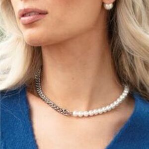 Park Lane Lotty Elegant Silver and Pearl Necklace